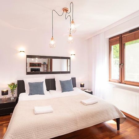 Beachfront Apartment Haga With Free Parking By Noclegi Renters Sopot Ngoại thất bức ảnh