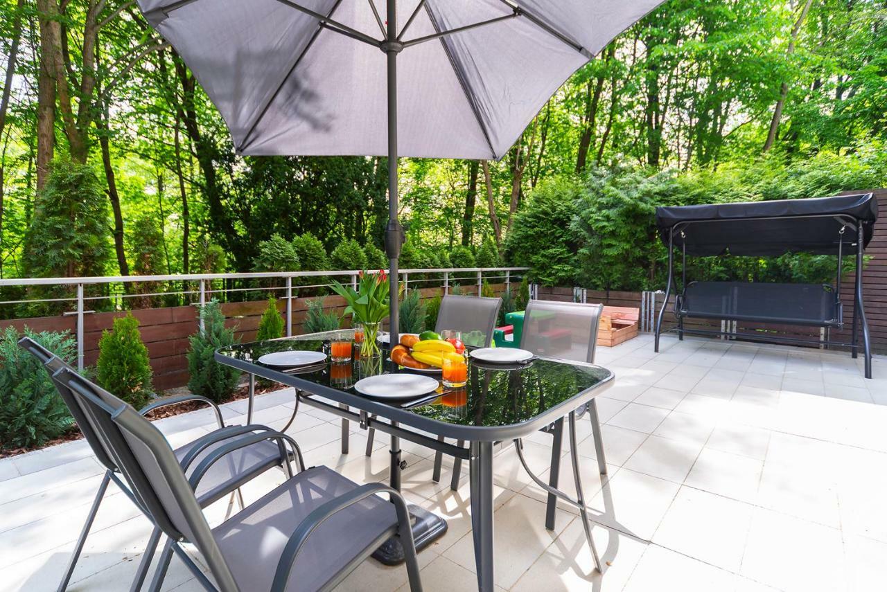 Beachfront Apartment Haga With Free Parking By Noclegi Renters Sopot Ngoại thất bức ảnh