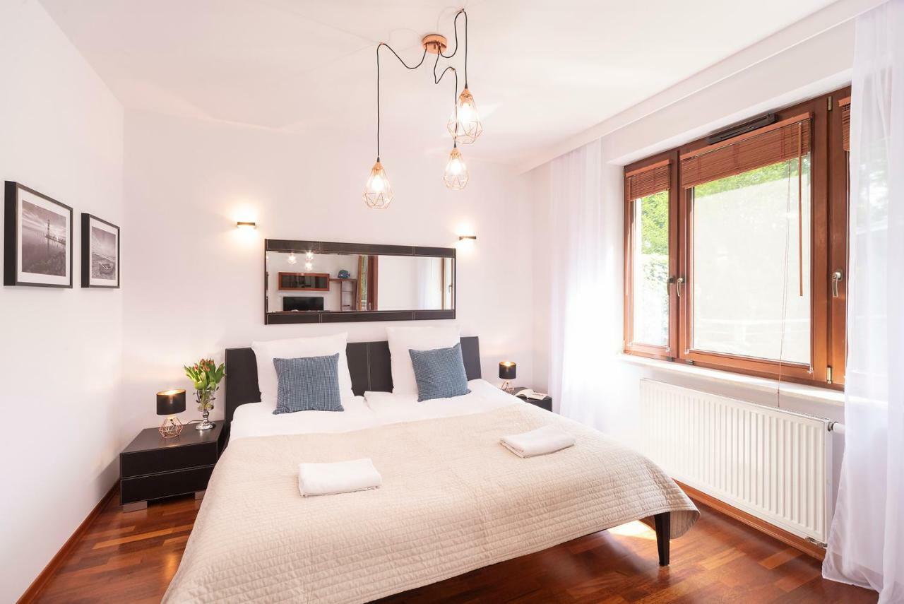 Beachfront Apartment Haga With Free Parking By Noclegi Renters Sopot Ngoại thất bức ảnh