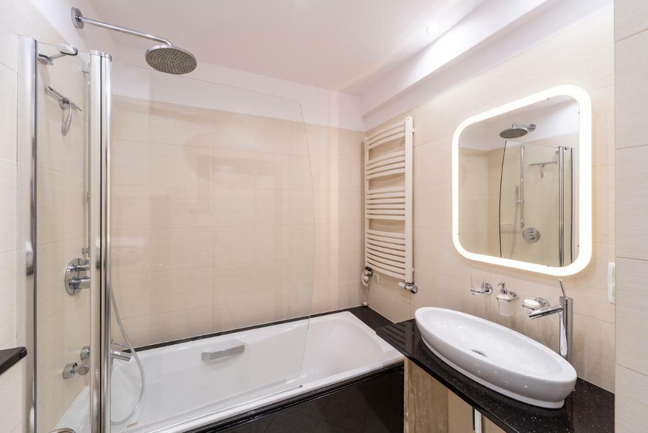 Beachfront Apartment Haga With Free Parking By Noclegi Renters Sopot Ngoại thất bức ảnh