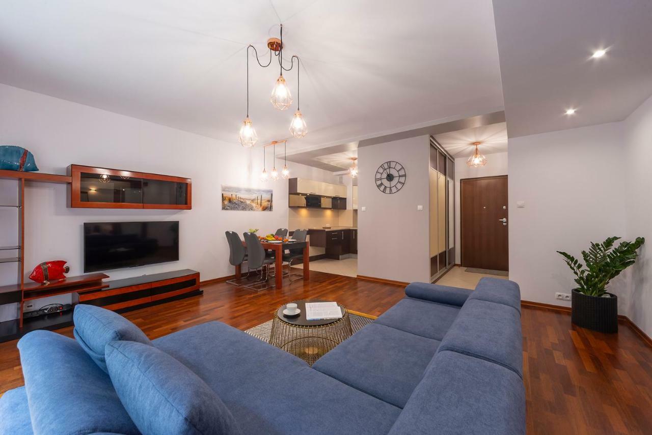 Beachfront Apartment Haga With Free Parking By Noclegi Renters Sopot Ngoại thất bức ảnh